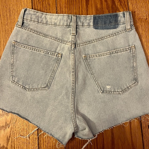 High waisted jean shorts - Picture 4 of 4